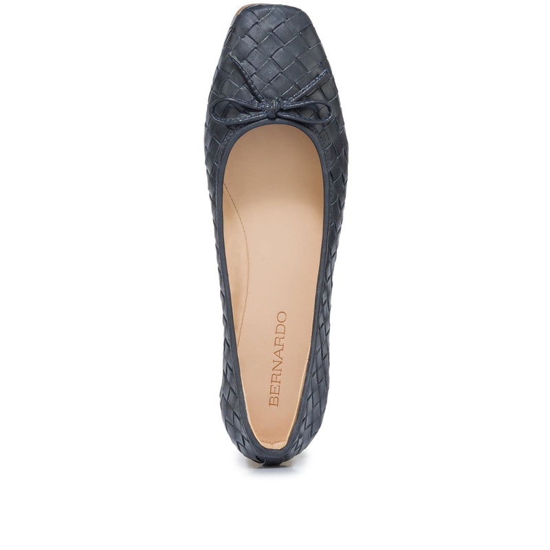 Bailarinas Bernardo Gwynn Woven Feminino Azul Marinho | NYB2420OO